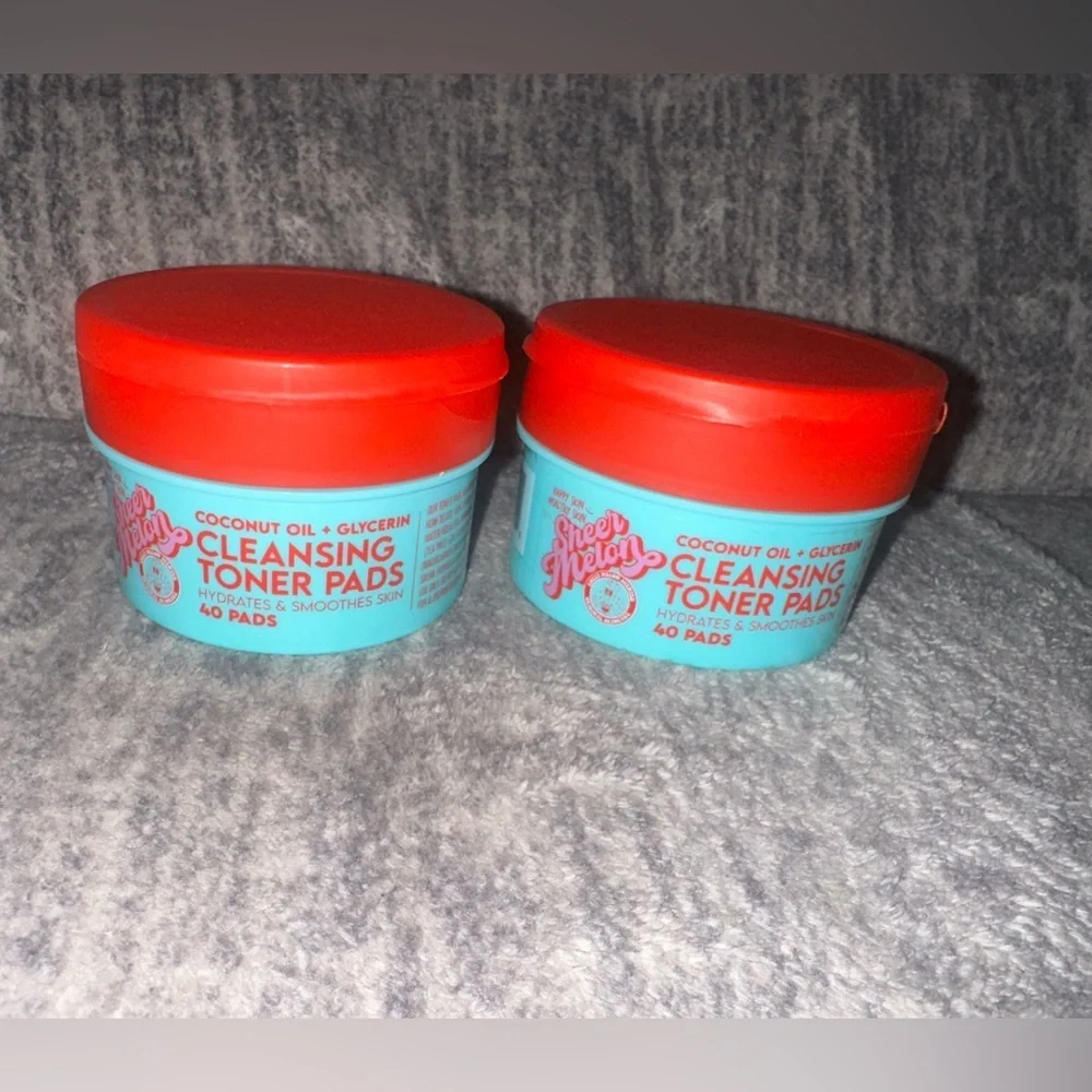 Sheer Melon Scented Cleansing Toning Pads Set Of Two